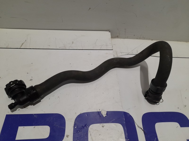 Recambio de tubo agua calefaccion para toyota proace furgoneta (mdz_) 1.6 d4d (mdz9) referencia OEM IAM 215013LS0A  