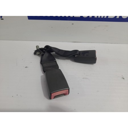 Recambio de anclaje cinturon para mazda 3 berlina (bk) 1.6 cd diesel cat referencia OEM IAM BP4K57780A02  