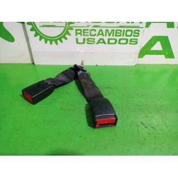 Recambio de enganche cinturon trasero izquierdo para peugeot 206 berlina e-music referencia OEM IAM 4186092  