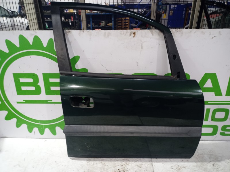 Recambio de puerta delantera derecha para opel zafira a elegance referencia OEM IAM 124538  