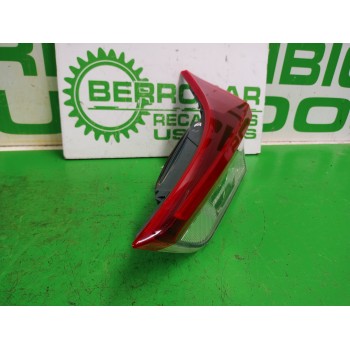 Recambio de piloto trasero derecho interior para toyota auris touring sports (e18) active referencia OEM IAM E418671 / 815810283