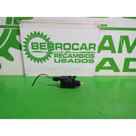 Recambio de motor cierre centralizado porton para opel zafira a elegance referencia OEM IAM 90460062  