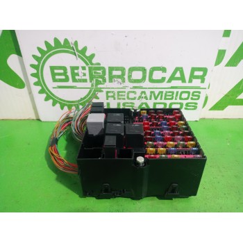 Recambio de caja reles / fusibles para ford fiesta (cbk) fun referencia OEM IAM 2S6T14401  