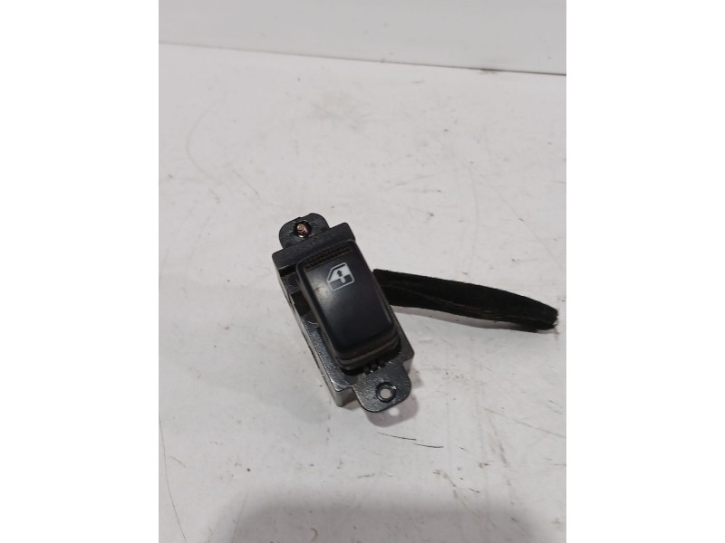 Recambio de mando elevalunas trasero derecho para kia rio i sedán (dc_) 1.3 referencia OEM IAM 621W03620  