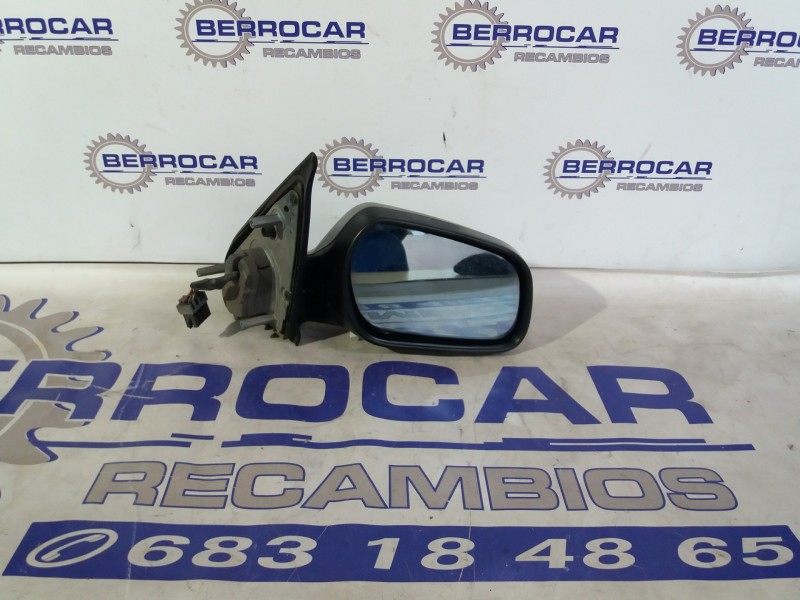 Recambio de retrovisor derecho para citroën xsara berlina 1.9 turbodiesel referencia OEM IAM 9636882877  