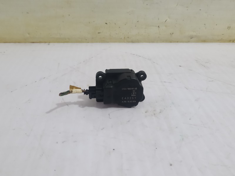 Recambio de motor apertura trampilla para ford focus lim. (cb4) business referencia OEM IAM 3M5H19E616AB  