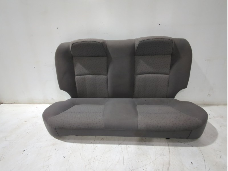 Recambio de asiento trasero para kia rio i sedán (dc_) 1.3 referencia OEM IAM   