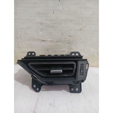 Recambio de rejilla aireadora para toyota rav 4 v (_a5_, _h5_) 2.0 (mxaa52) referencia OEM IAM 5566042070  