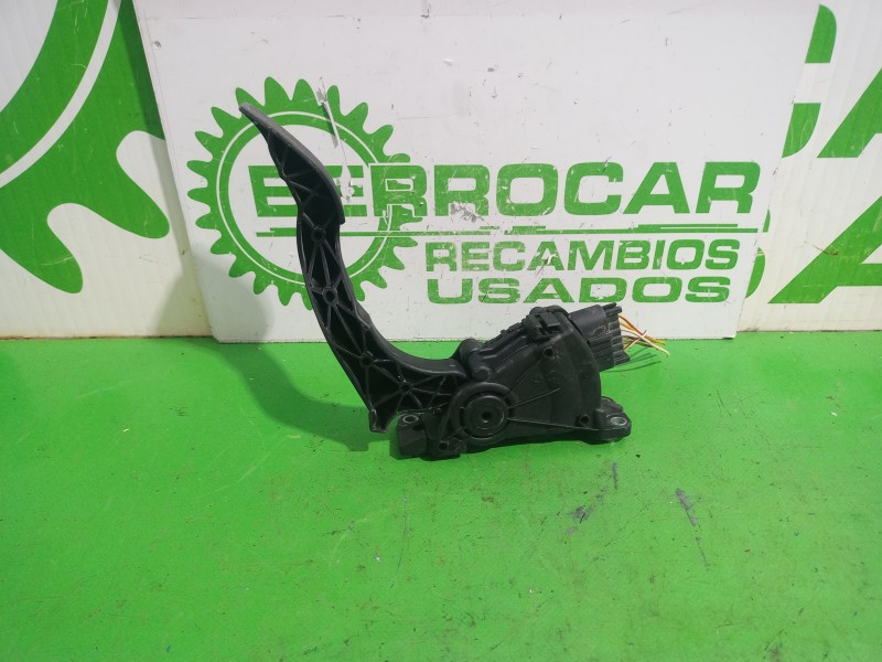 Recambio de pedal acelerador para ford fiesta (cbk) fun referencia OEM IAM 1530737  