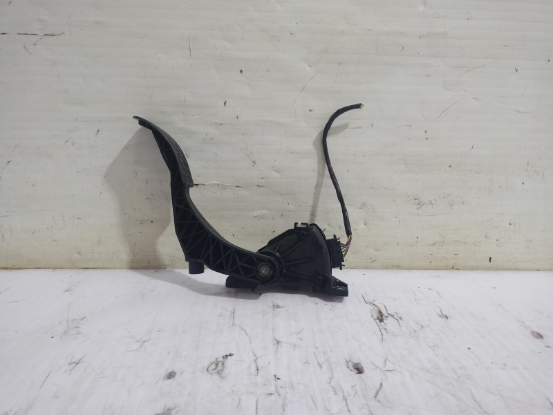 Recambio de pedal acelerador para seat leon (1m1) stella referencia OEM IAM 1J1721503J  