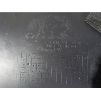 Recambio de guarnecido puerta delantera derecha para daewoo matiz cd referencia OEM IAM 96571941  