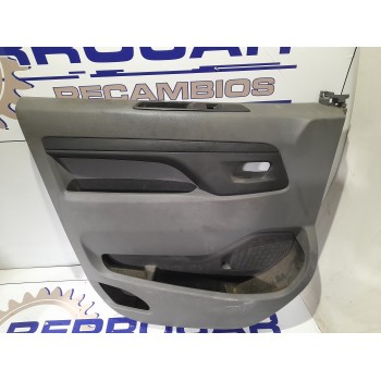 GUARNECIDO PUERTA DELANTERA IZQUIERDA 98082244ZM 