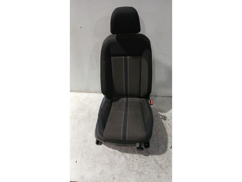 Recambio de asiento delantero derecho para volkswagen t-roc (a11, d11) 1.6 tdi referencia OEM IAM   