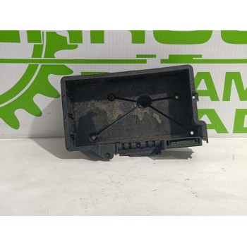 Recambio de soporte bateria para iveco daily caja cerrada (2006 =>) 3.0 diesel referencia OEM IAM 3800103  