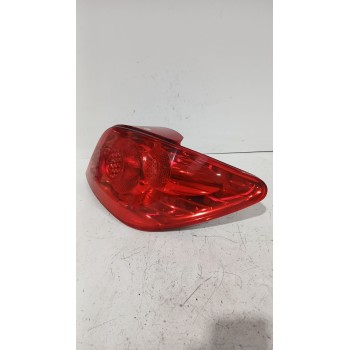 Recambio de piloto trasero derecho para peugeot 307 (3a/c) 1.4 16v referencia OEM IAM 557674B  