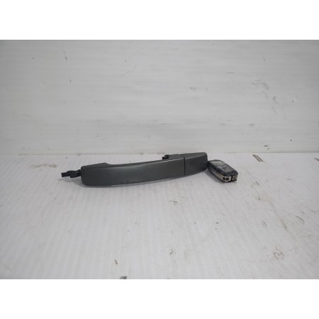 Recambio de maneta exterior delantera izquierda para land rover discovery 4 tdv6 hse referencia OEM IAM LR020928  