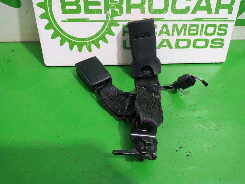 Recambio de enganche cinturon para nissan qashqai ii (j11, j11_) 1.3 dig-t referencia OEM IAM 888426UA0A  
