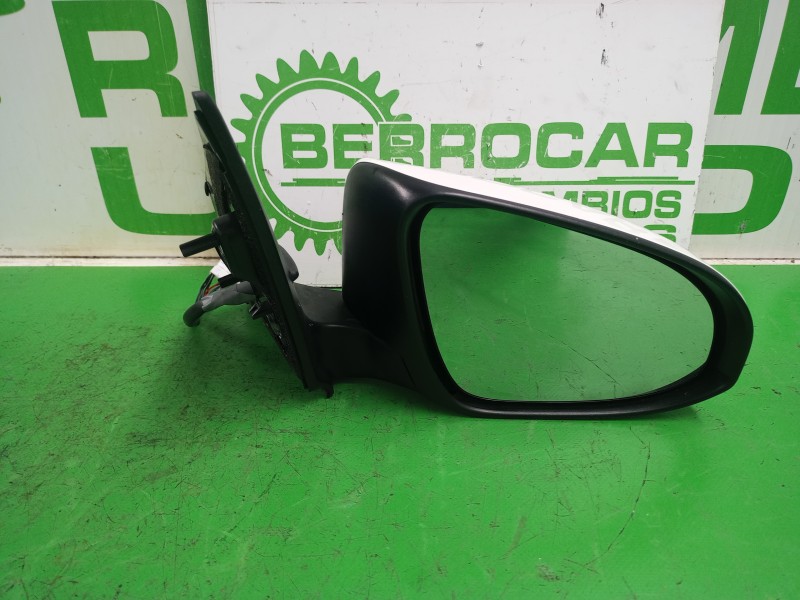 Recambio de retrovisor derecho para toyota auris touring sports (e18) active referencia OEM IAM E11026983  