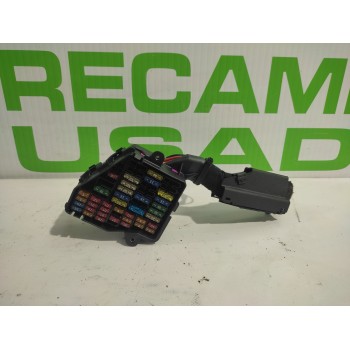 Recambio de caja reles / fusibles para audi a6 berlina (4b2) 2.5 tdi quattro referencia OEM IAM 8D1941824  