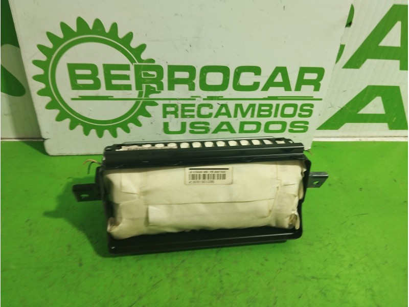 Recambio de airbag delantero derecho para nissan micra (k12e) 1.2 cat referencia OEM IAM PB40017020  