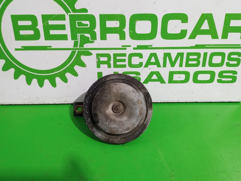 Recambio de claxon para volkswagen golf iii berlina (1h1) 1.9 diesel referencia OEM IAM E6008431  