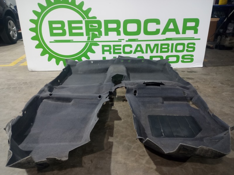 Recambio de suelo enterizo para hyundai elantra (xd) 2.0 crdi cat referencia OEM IAM 842702D460SX  