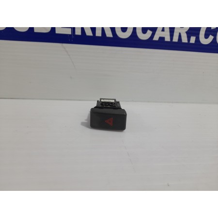 Recambio de warning para mazda 3 berlina (bk) 1.6 cd diesel cat referencia OEM IAM BP4K664H0  