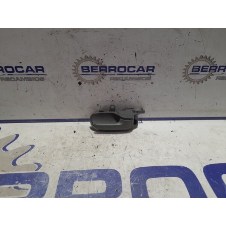 Recambio de maneta interior delantera derecha para peugeot 107 1.0 cat (384f) referencia OEM IAM 9143K8  