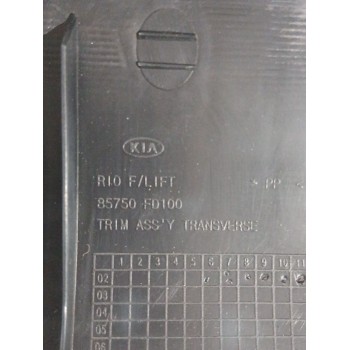 Recambio de moldura maletero para kia rio i sedán (dc_) 1.3 referencia OEM IAM 85750FD100  