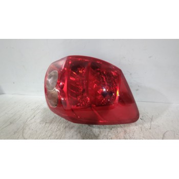 Recambio de piloto trasero izquierdo para toyota auris (_e15_) 1.6 (zre151_) referencia OEM IAM 8156102380  