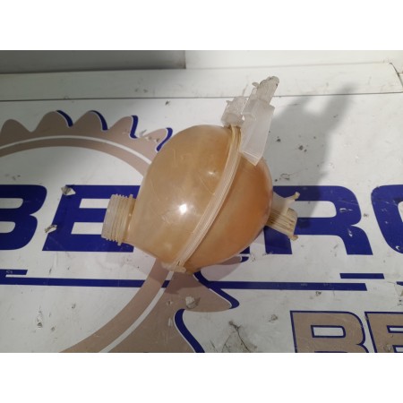 Recambio de deposito expansion para peugeot expert furgón 1.6 blue-hdi fap referencia OEM IAM 9821049380  