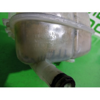 Recambio de deposito expansion para opel zafira a elegance referencia OEM IAM 13183767  