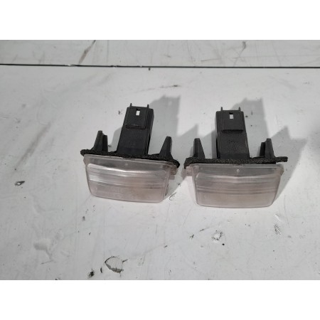 Recambio de piloto matricula para citroën c4 picasso referencia OEM IAM 71907190  