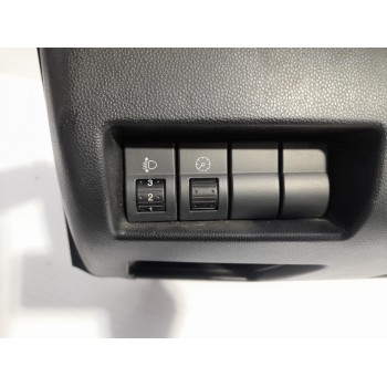 Recambio de moldura interior para mazda 3 berlina (bk) 1.6 cd diesel cat referencia OEM IAM BP4K64181  