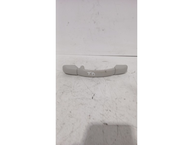 Recambio de asidero techo trasero derecho para peugeot 307 (3a/c) 1.4 16v referencia OEM IAM 9641339377  