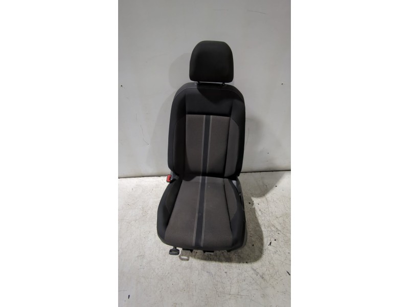 Recambio de asiento delantero izquierdo para volkswagen t-roc (a11, d11) 1.6 tdi referencia OEM IAM   