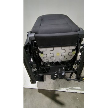 Recambio de asiento delantero izquierdo para volkswagen t-roc (a11, d11) 1.6 tdi referencia OEM IAM   
