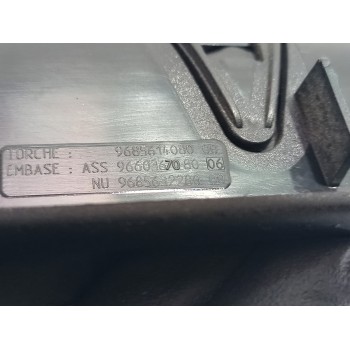 Recambio de luz interior para citroën c4 grand picasso avatar referencia OEM IAM 968561408000  