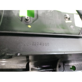 Recambio de panel frontal para peugeot 206 berlina e-music referencia OEM IAM 9645304980  