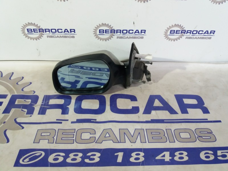 Recambio de retrovisor izquierdo para citroën xsara berlina 1.9 turbodiesel referencia OEM IAM 9636882277  