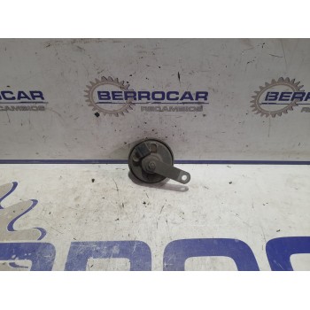 Recambio de claxon para toyota avensis berlina (t25) 1.8 16v cat referencia OEM IAM 28657625  