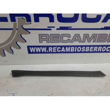 Recambio de goma contorno para opel zafira a elegance referencia OEM IAM 009132664  