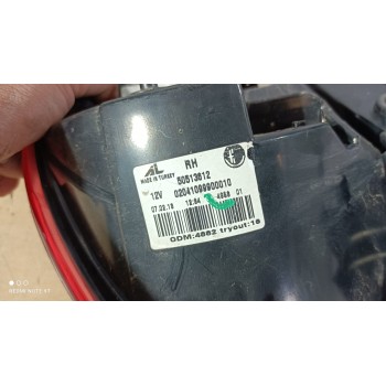 Recambio de piloto trasero derecho para alfa romeo giulietta (191) 1.6 jtdm cat referencia OEM IAM 50513612  