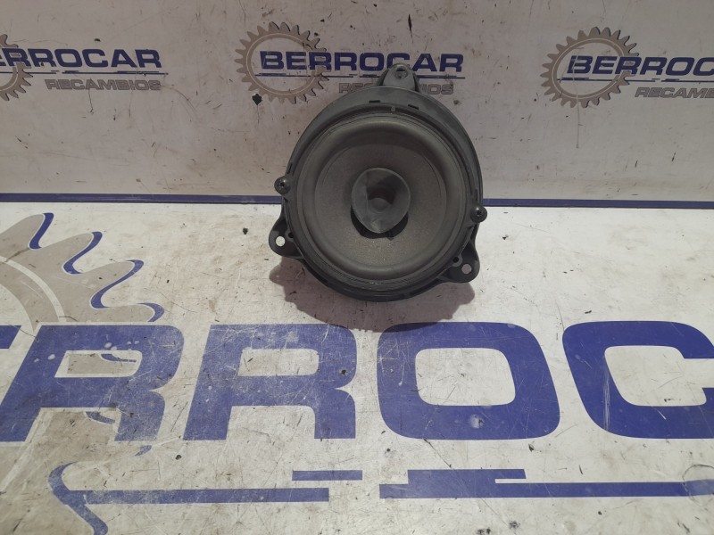 Recambio de altavoz para renault kangoo 1.5 dci diesel fap referencia OEM IAM 8200495686  