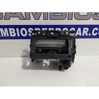 Recambio de cenicero para mazda 3 berlina (bk) 1.6 cd diesel cat referencia OEM IAM BP4K55211  