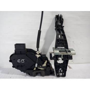 Recambio de cerradura puerta delantera derecha para land rover discovery 4 tdv6 hse referencia OEM IAM LR011275  