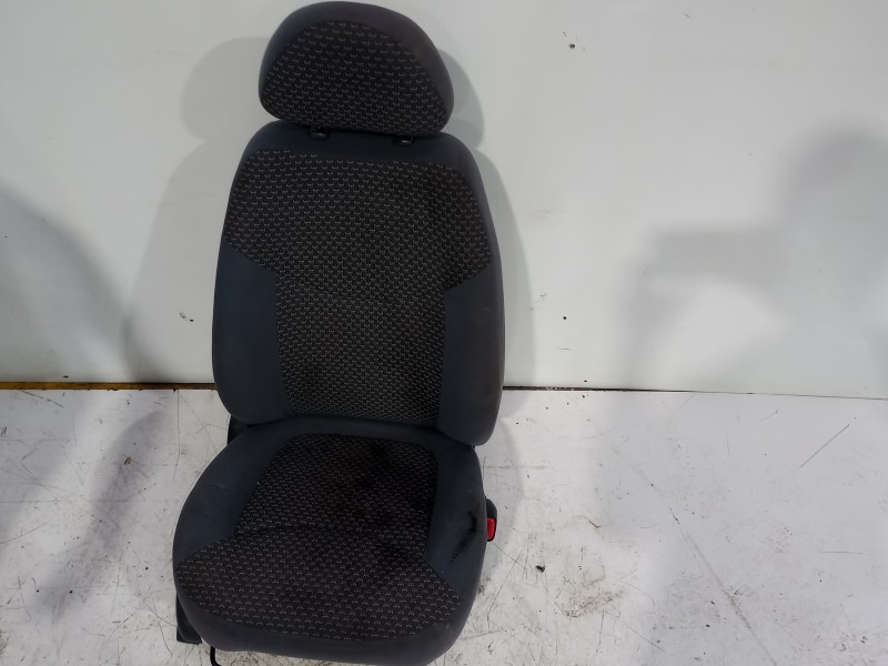 Recambio de asiento delantero derecho para daewoo matiz cd referencia OEM IAM 96611194  