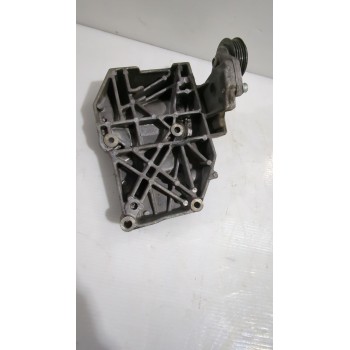 Recambio de soporte alternador para audi a4 b6 (8e2) 1.9 tdi referencia OEM IAM 038260885C  