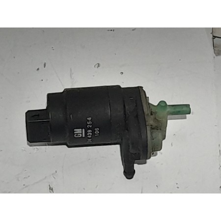 Recambio de bomba limpia para opel astra h berlina essentia referencia OEM IAM 24439254  