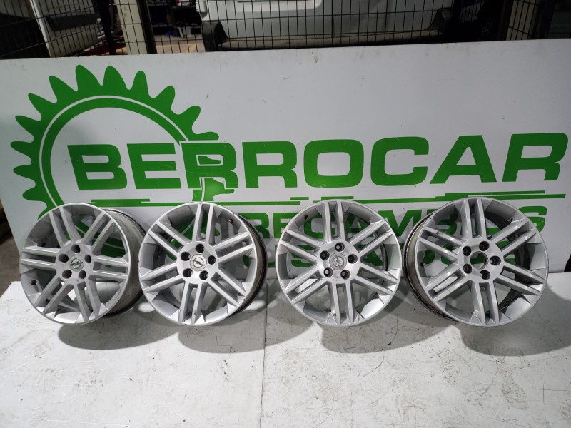 Recambio de juego llantas para opel vectra c berlina gts referencia OEM IAM 7JX17H2ET41  